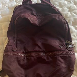 City Adventurer Backpack In Burgundy